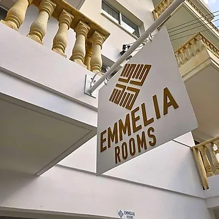 By Emmelia Group 아파트호텔 파포스
